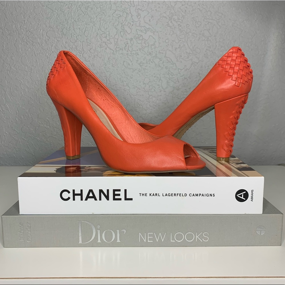 Gorgeous Elliot Lucca Pumps in Tangerine